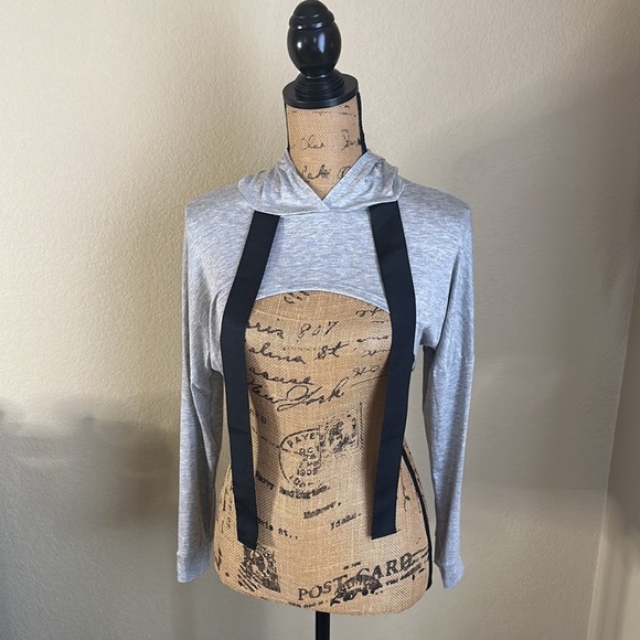 Forever 21 Tops - Crop Top